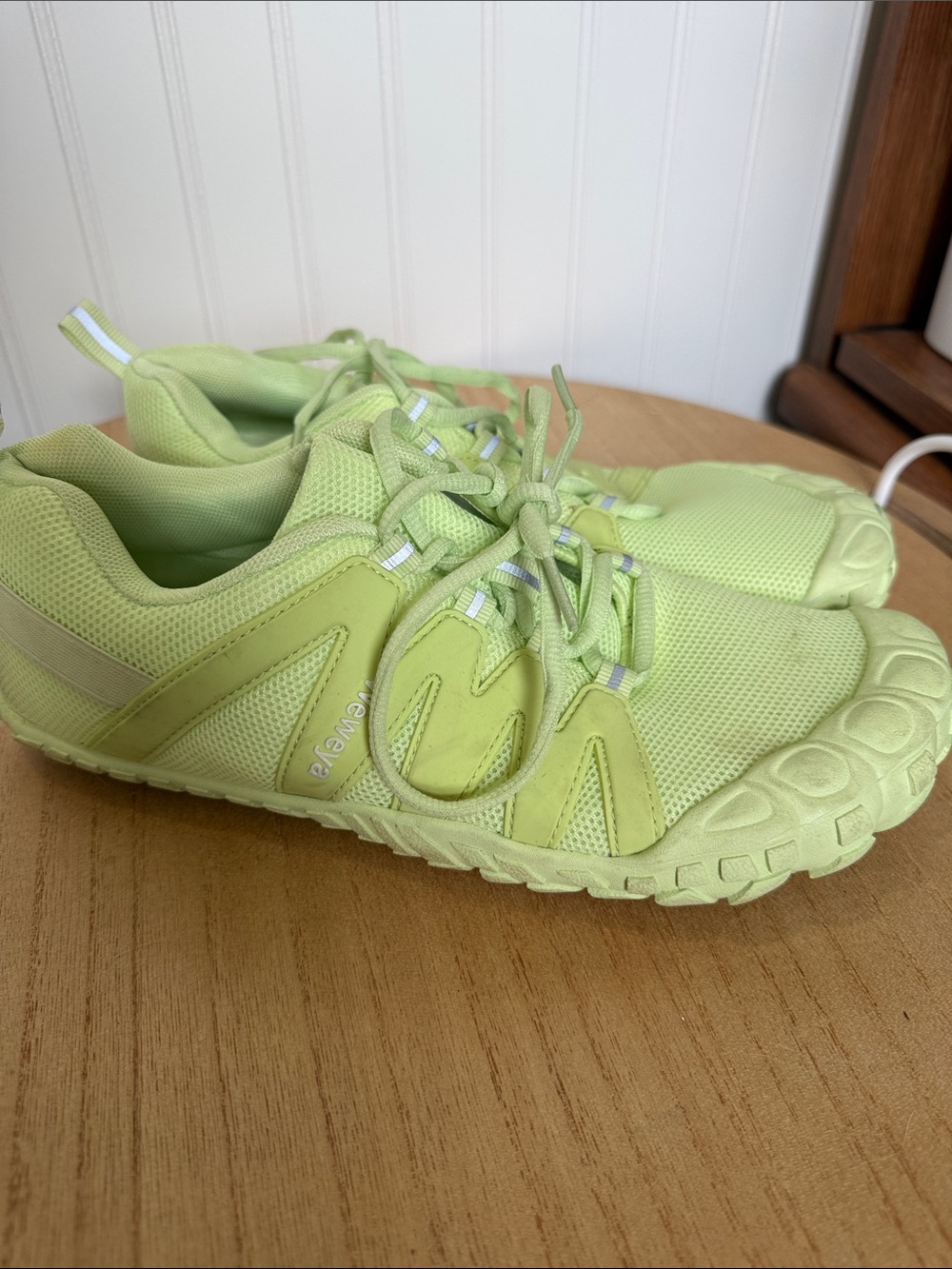 Weweya Green Athletic Sneakers 11
